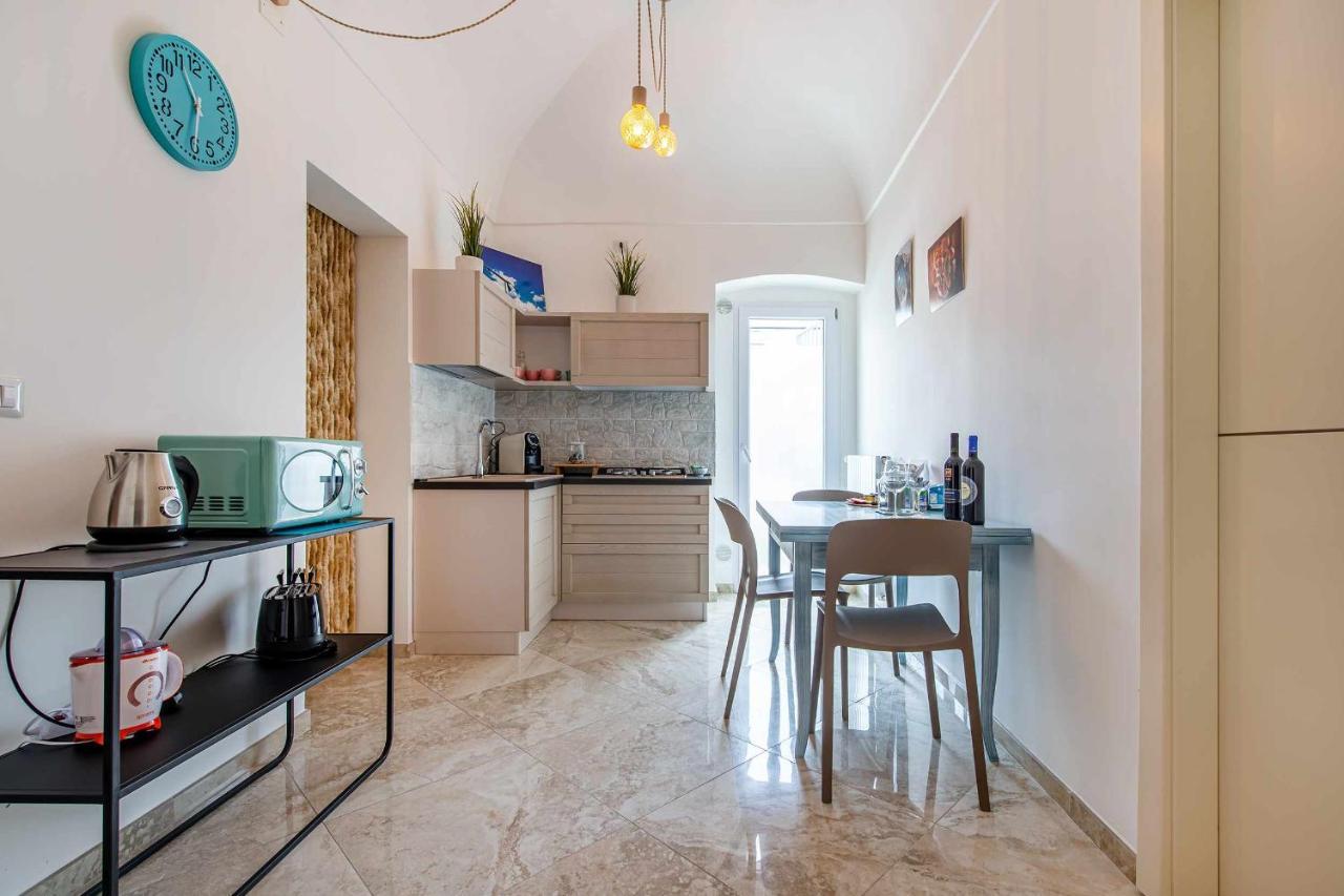 Zephir Apartments Brindisi Exterior foto